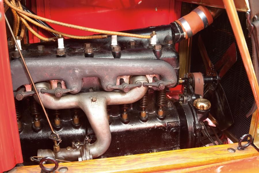  Ford Model T Touring 1909 года  (фото 30 из 63)